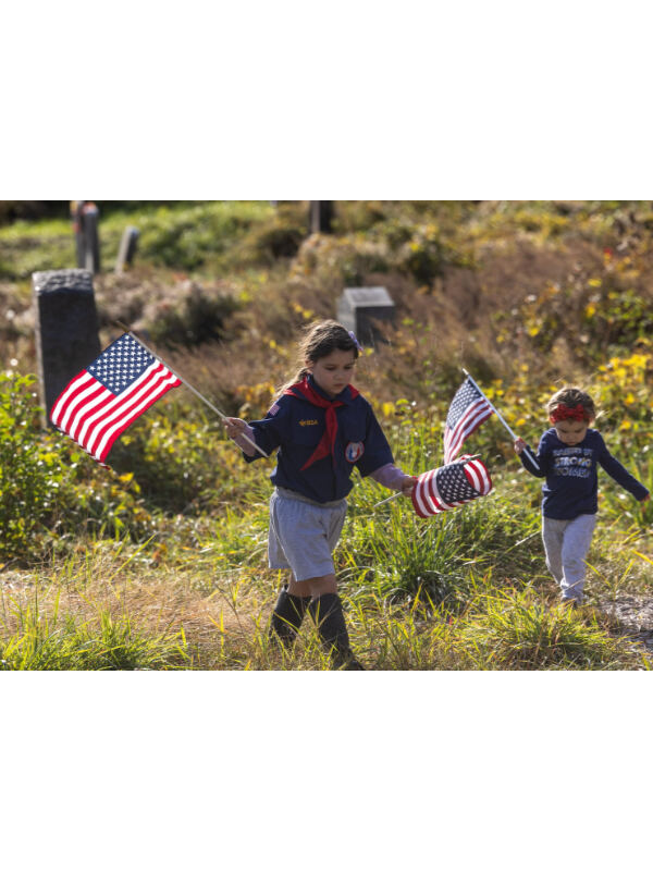 Veterans Day – Harsimus Cemetery 2023 — American Legion Post 419 photo 7